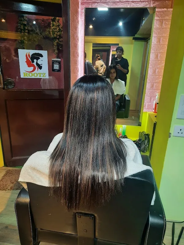 Rootz Unisex Salon