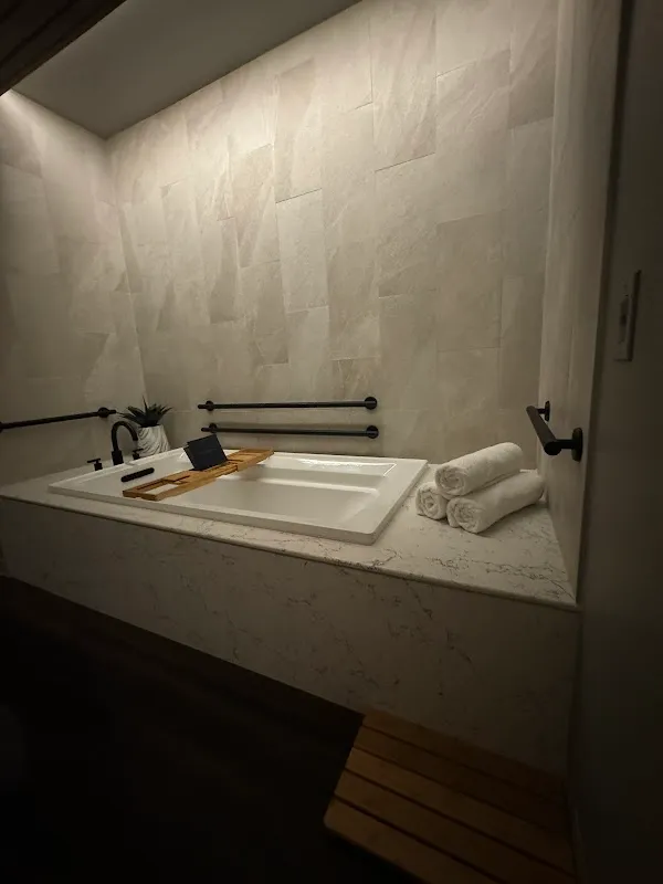 Woodhouse Spa - Houston Galleria