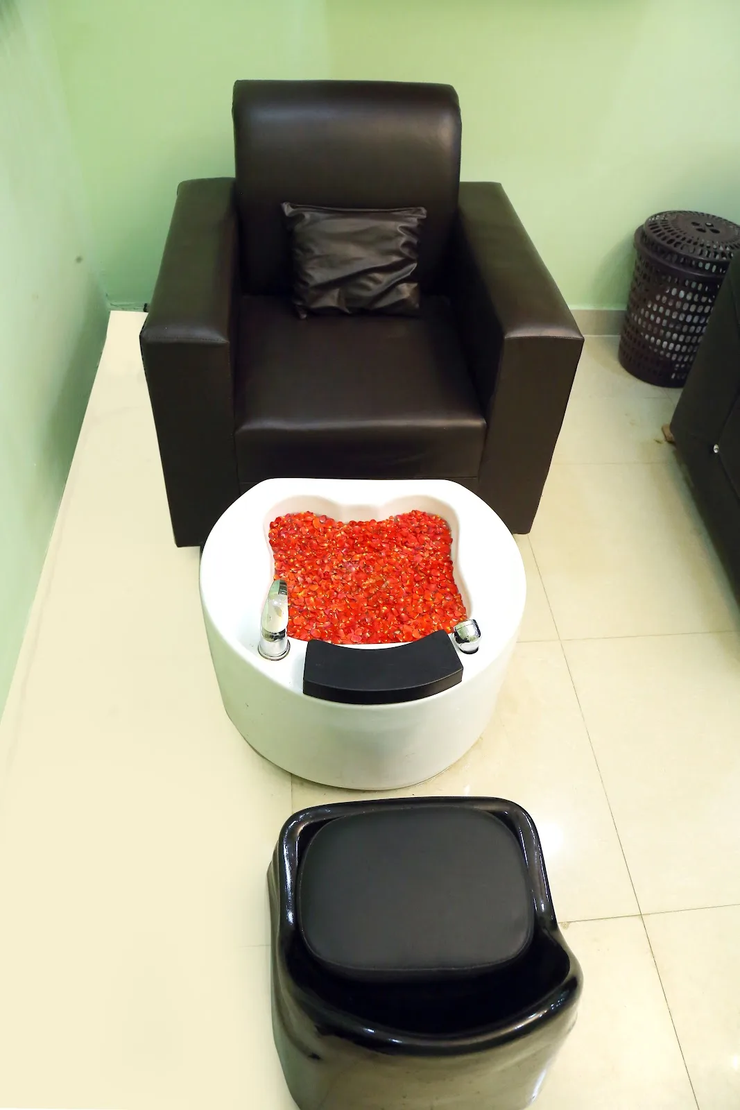 ANV UNISEX SALON