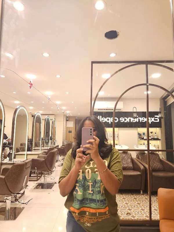 Capello Salon - Manewada