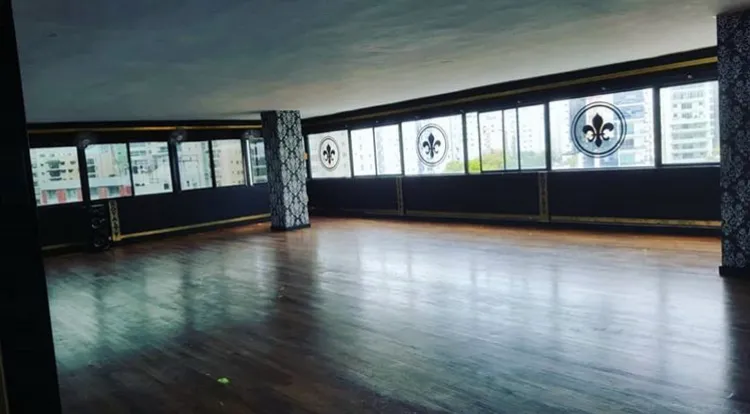 Royalty Dance Place