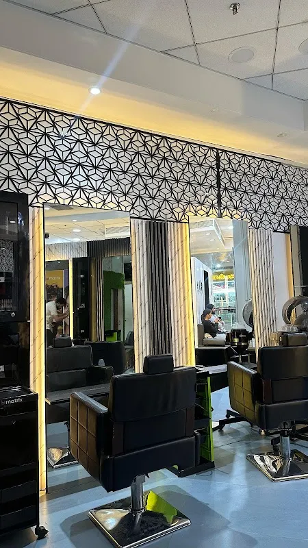 Hair studio
