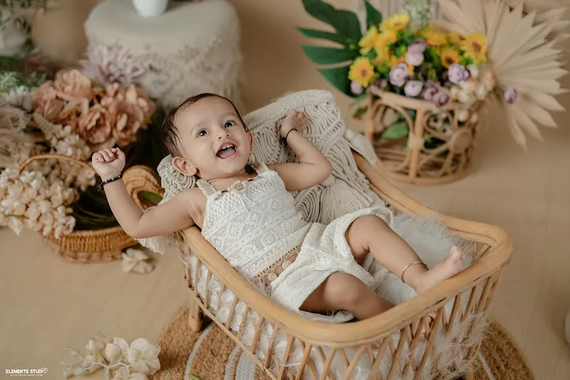 Elements Photography Studio by PiXL