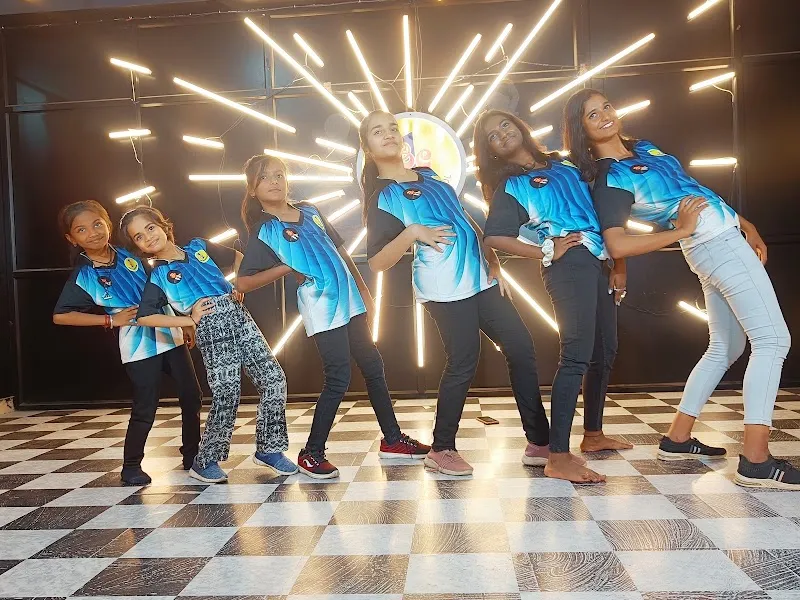 Shri One Dance School