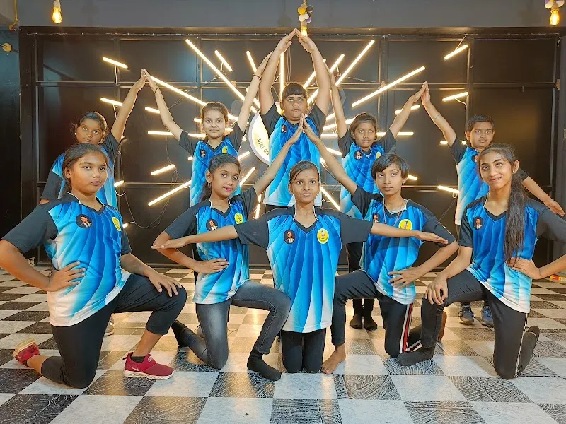 Shri One Dance School