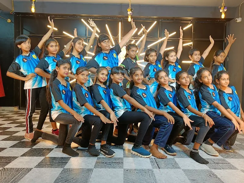 Shri One Dance School