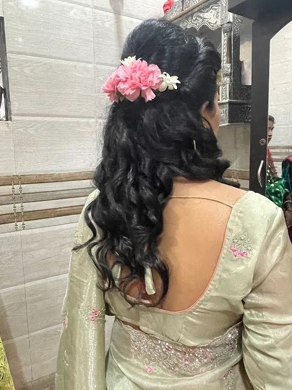 Miracle hair and Beauty salon