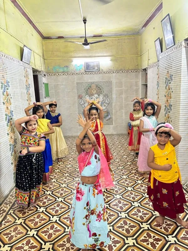 Ritushree Dance & Drawing Academy