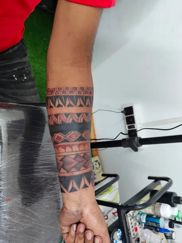 THE INK FASHION TATTOO