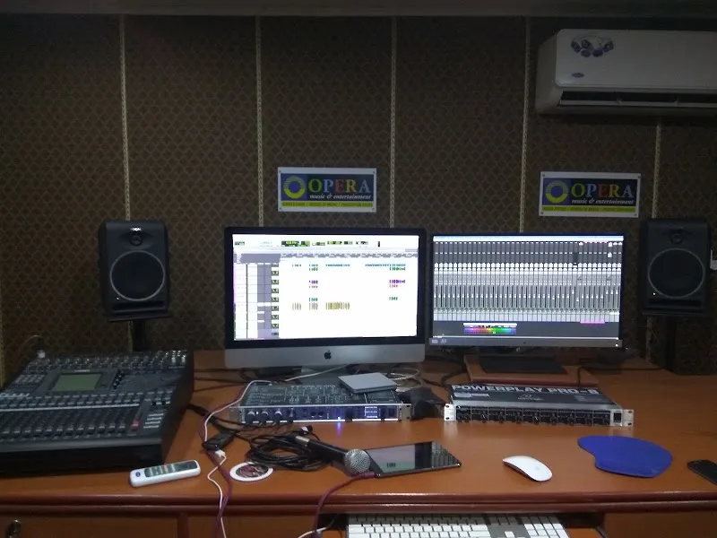 Opera Studio