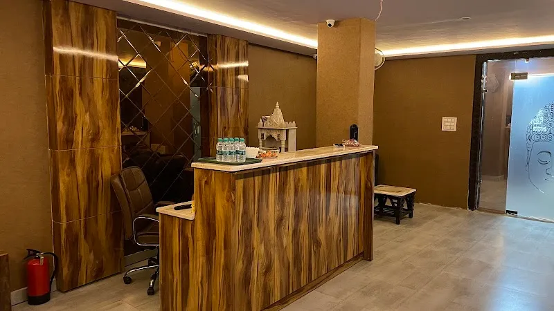 D VEDANTAA SPA MASSAGE