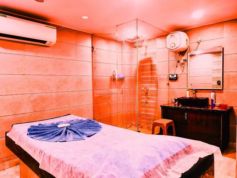 D VEDANTAA SPA MASSAGE