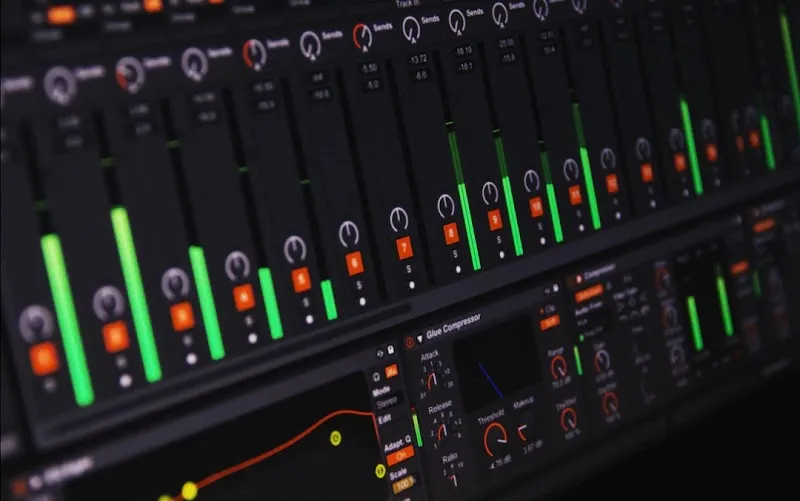 Trap Beat Records | Music Production Courses & Recording Studio in Delhi
