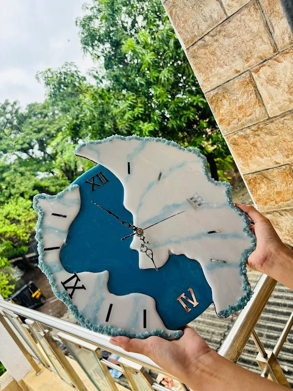 Resin gift art
