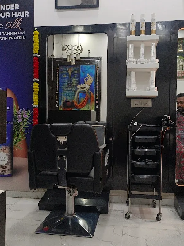 Final Touch Unisex Salon