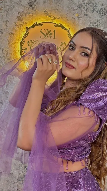 SAPNA MAKEOVERZ