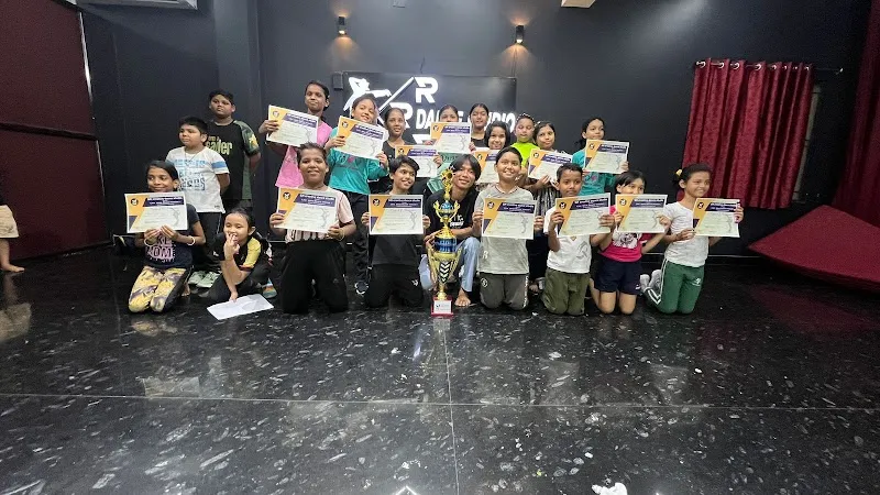 RRR DANCE STUDIO