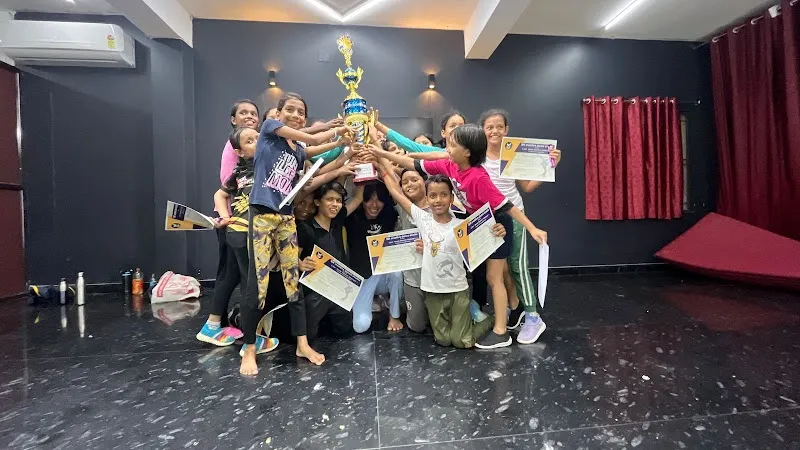RRR DANCE STUDIO