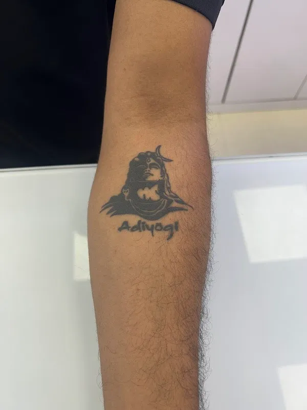 Zoinks Tattoo and Art Studio
