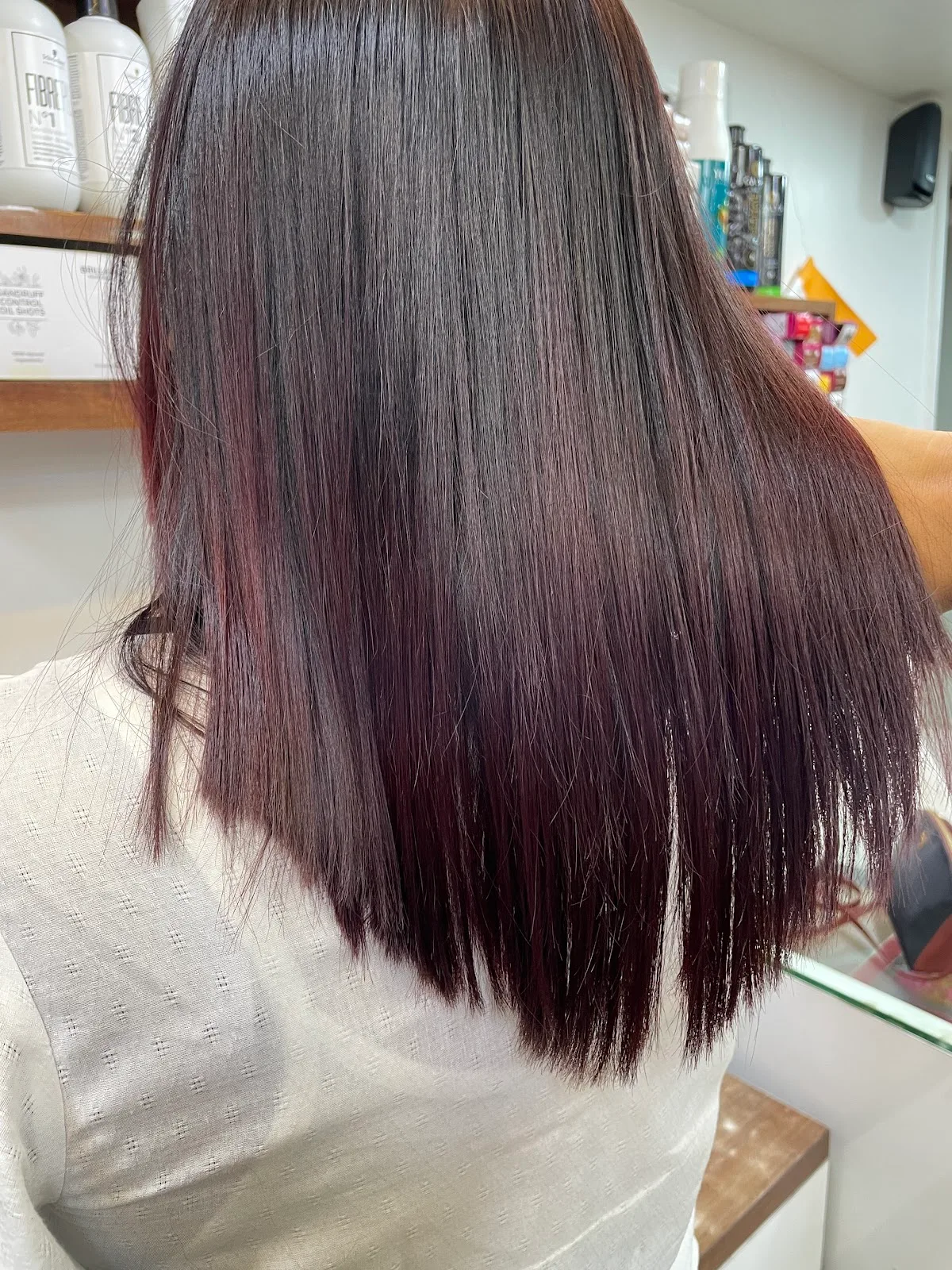 Sonali Beauty Salon