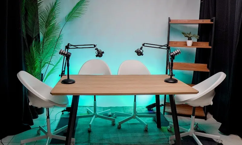 Mitarget, Estudio para Podcast, Fotografia y Contenido