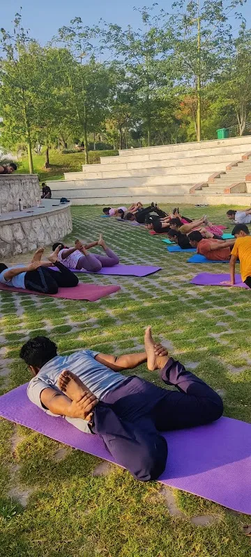 Best Yoga Classes in Jaipur - VYS Academy