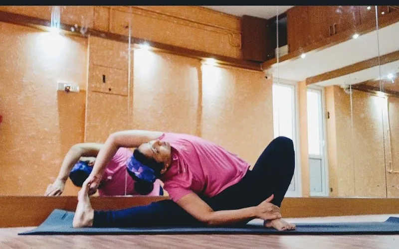Fitness Yoga (only for women)