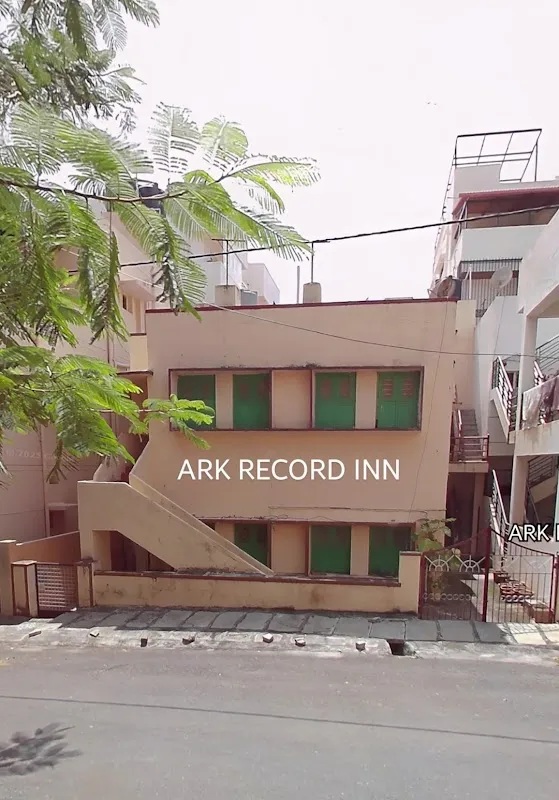 ARK Record Inn