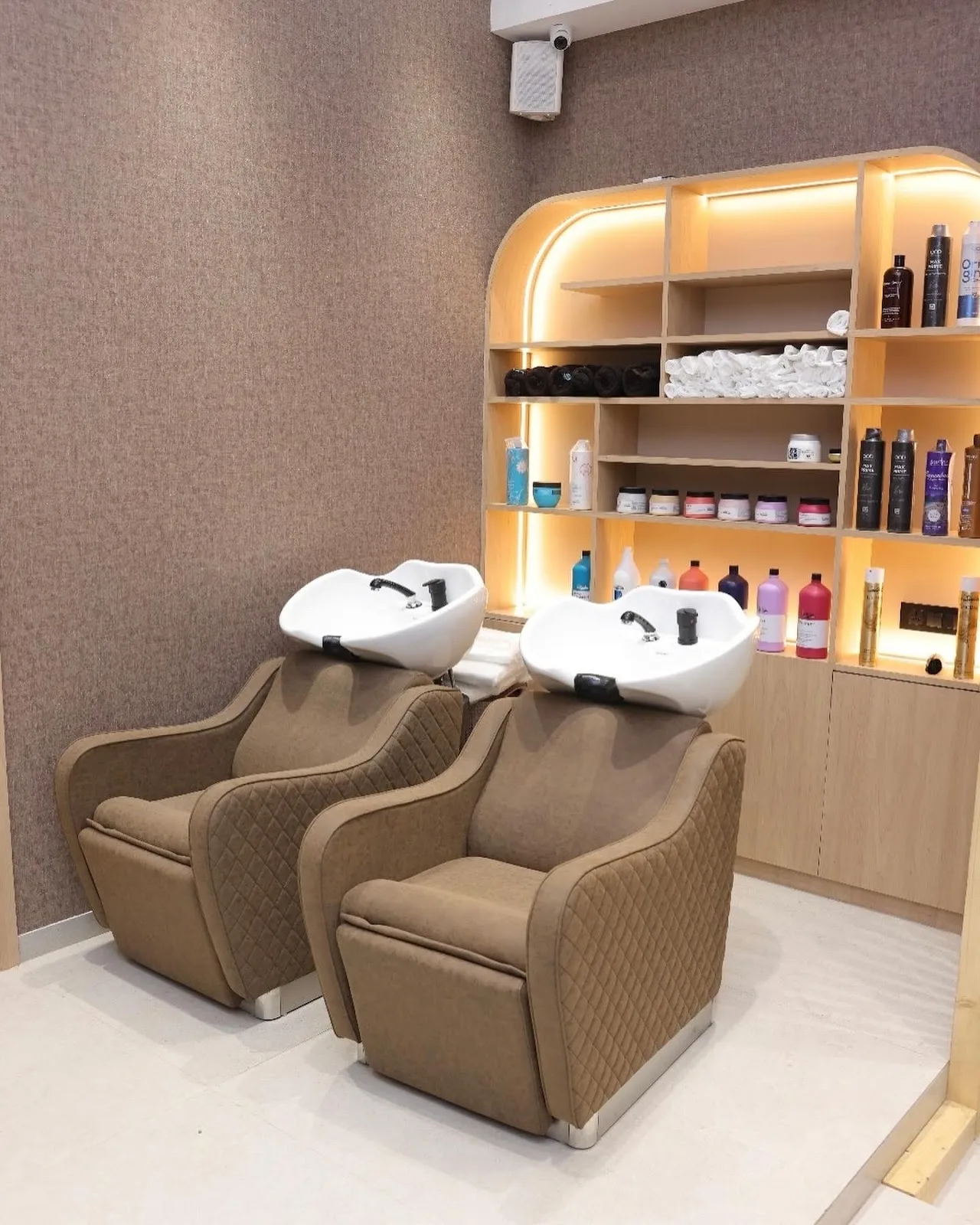 Malachi Salon Goregaon
