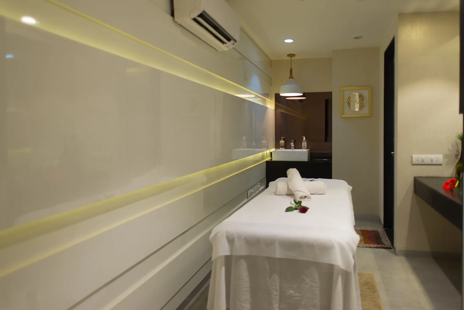 Bounce Salons, Banjara Hills