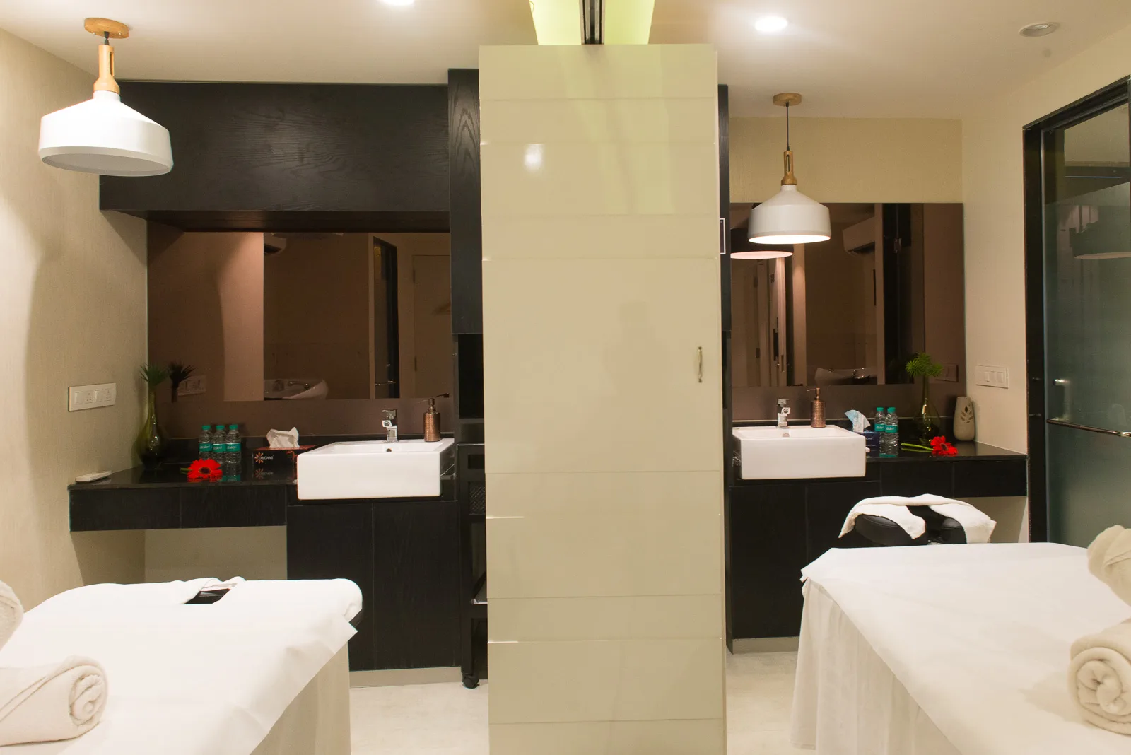 Bounce Salons, Banjara Hills
