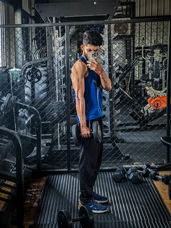 SAFFRON GYM ಸಾಫರಾನ್ ಜಿಮ್ सेफरॉन जिम