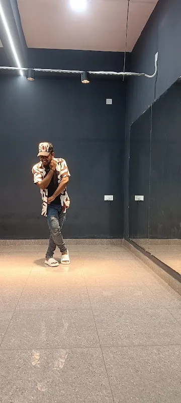 Rock dance studio