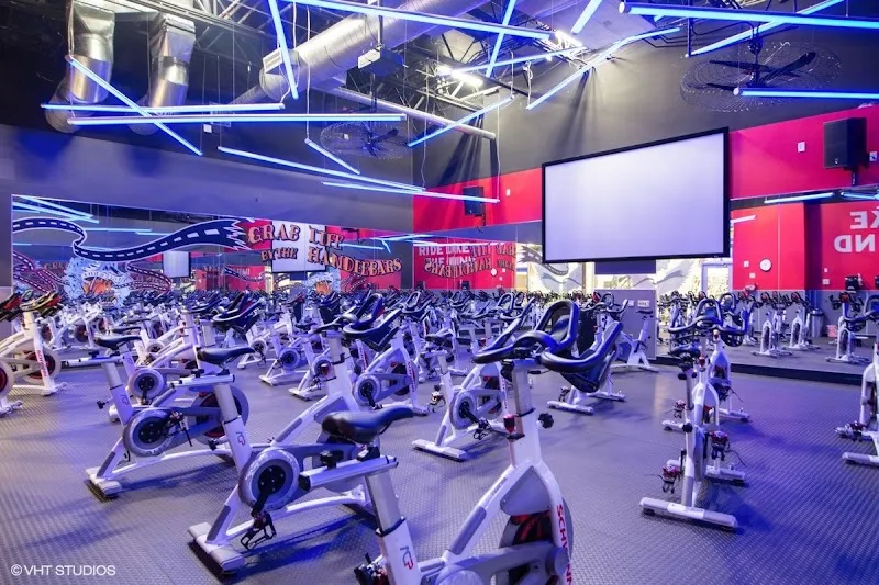 Crunch Fitness - Tamarac