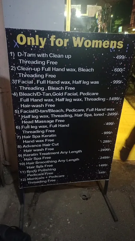 Riana Ravishing Beauty Salon