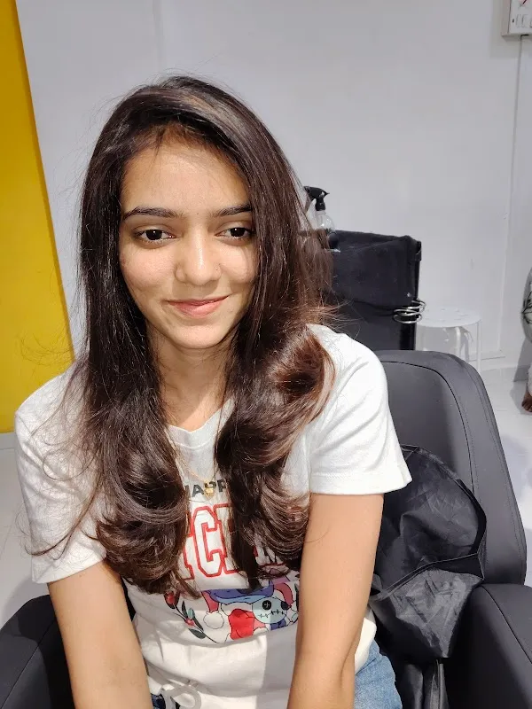 New Laxmi Salon