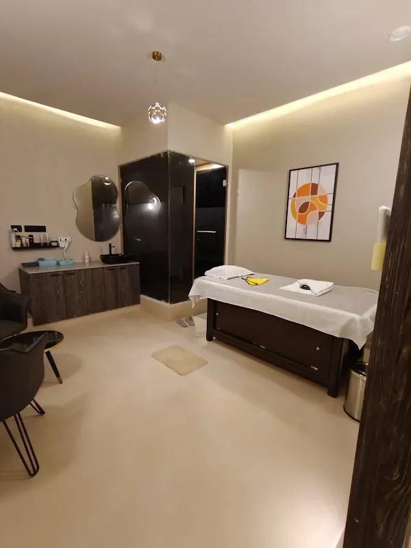 Unicorn Spa Sakinaka, Andheri