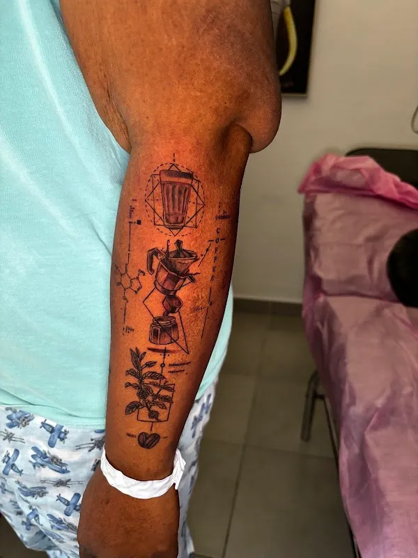 Jennyffer tattooink- tattoo Studio punta cana