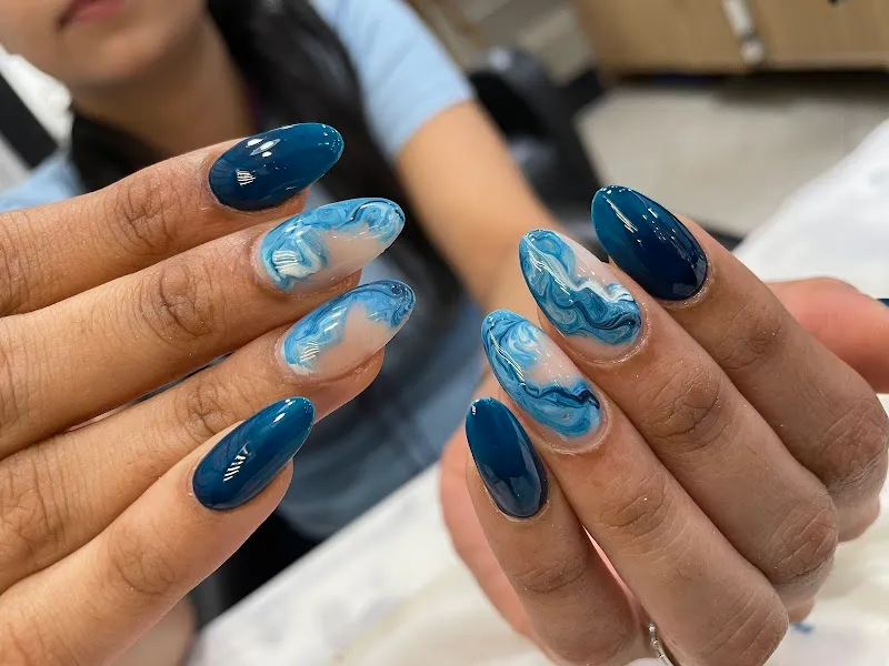 Kapil's Salon - Borivali