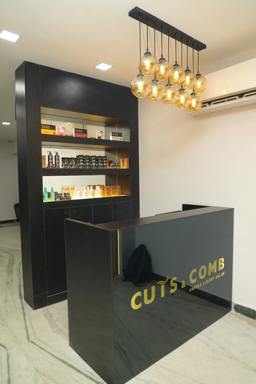 CUTS & COMB Salon Perambur