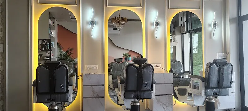 R UNISEX SALON