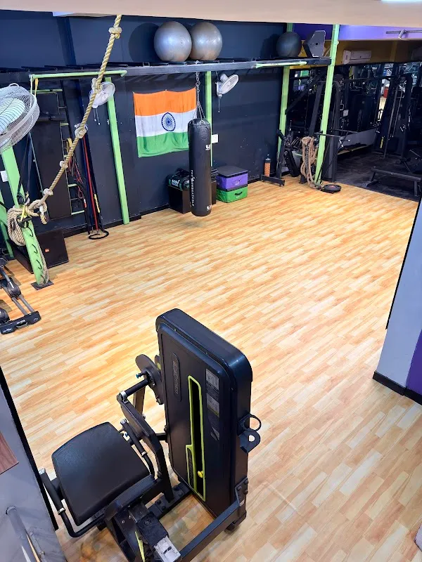 CROSSFIT YARD