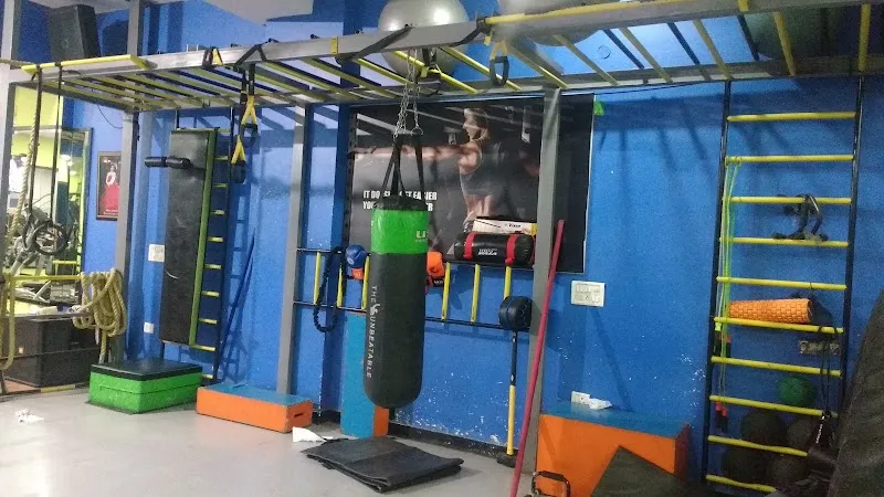 CROSSFIT YARD