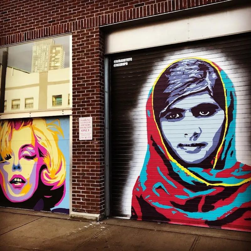 Q Studios LIC