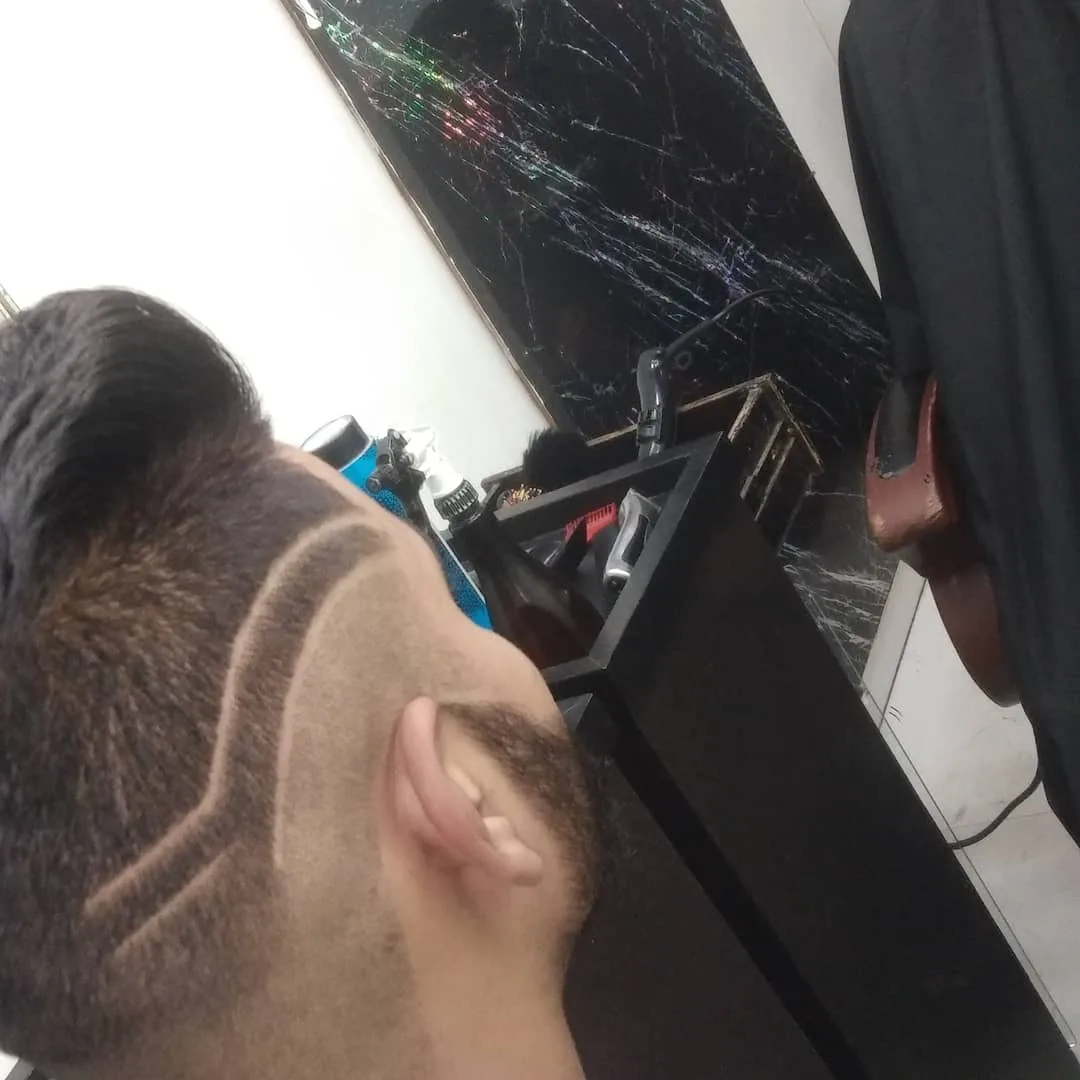 Wings Unisex Salon