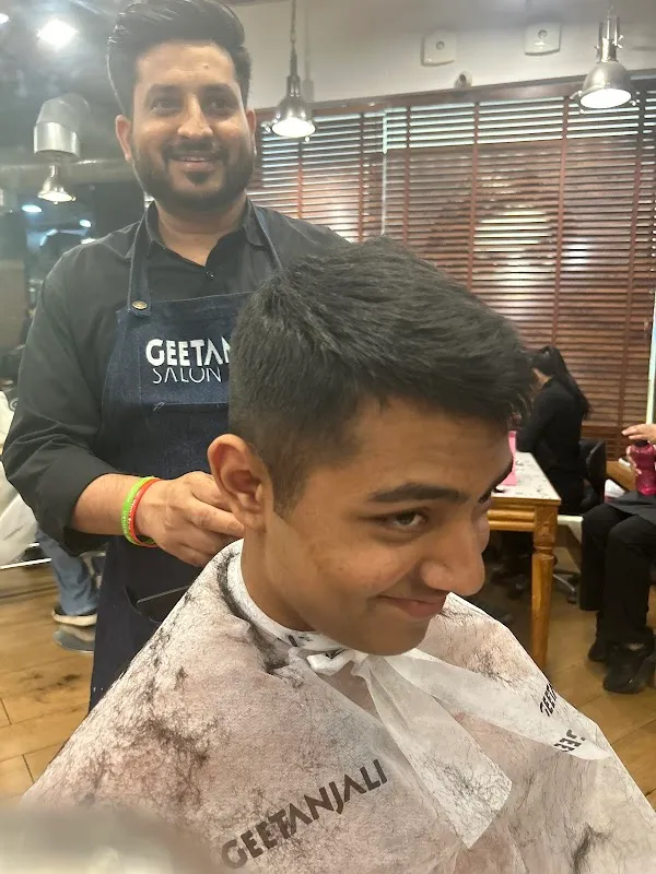 Geetanjali Salon - Ambience Mall, Gurugram