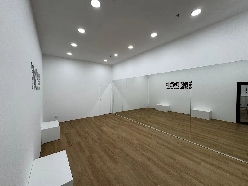 GOT K POP DANCE ACADEMY