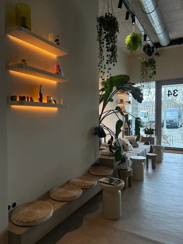 Studio Ôm Yoga Pilates Reformer