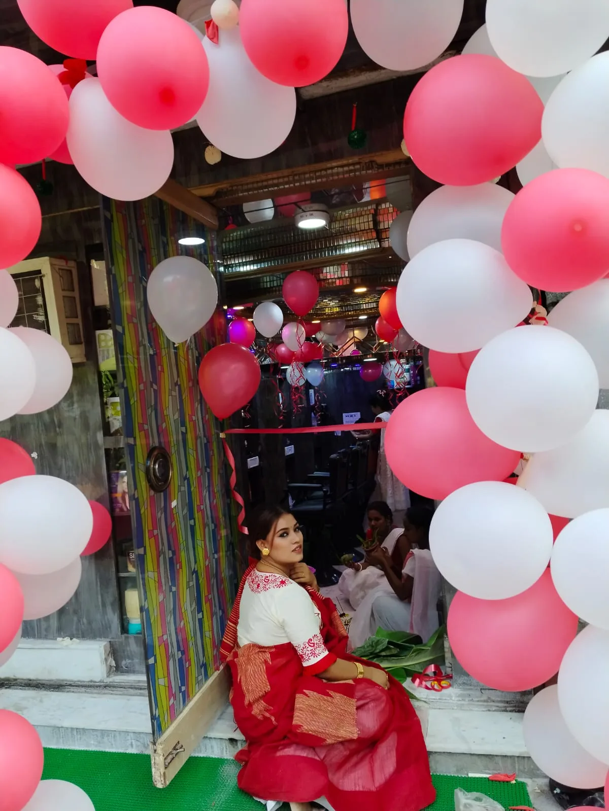 New Look Ladies Beauty Parlour