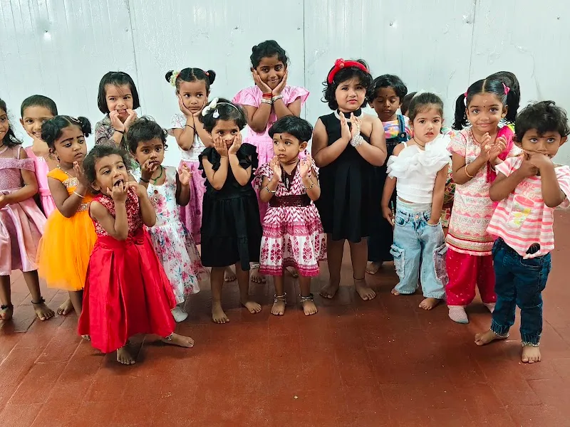 Crazy Dance Studio